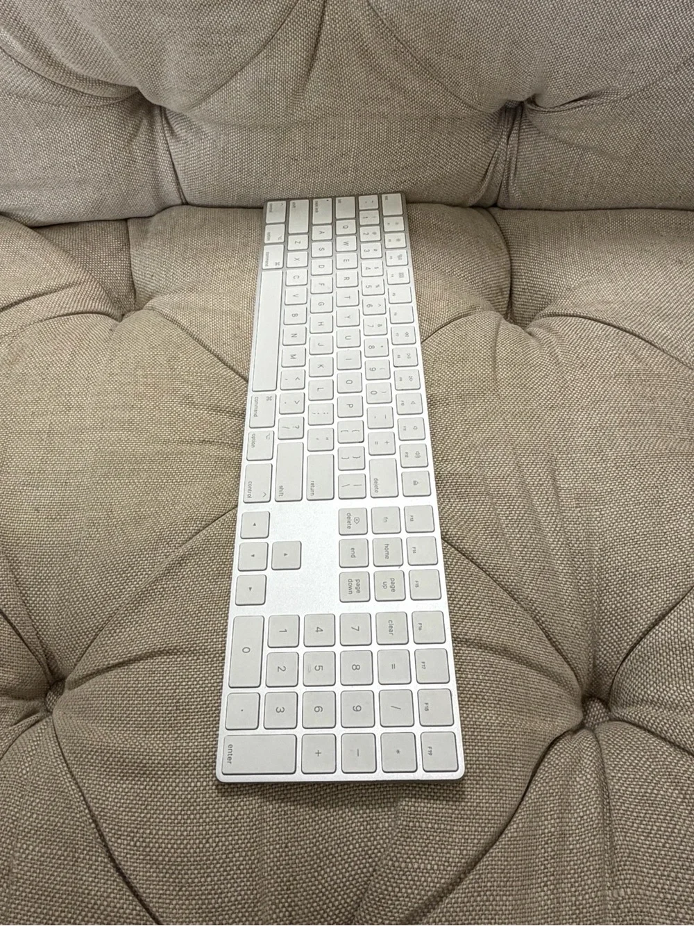 🍏Apple Magic Keyboard Wireless Model A1843 - Used